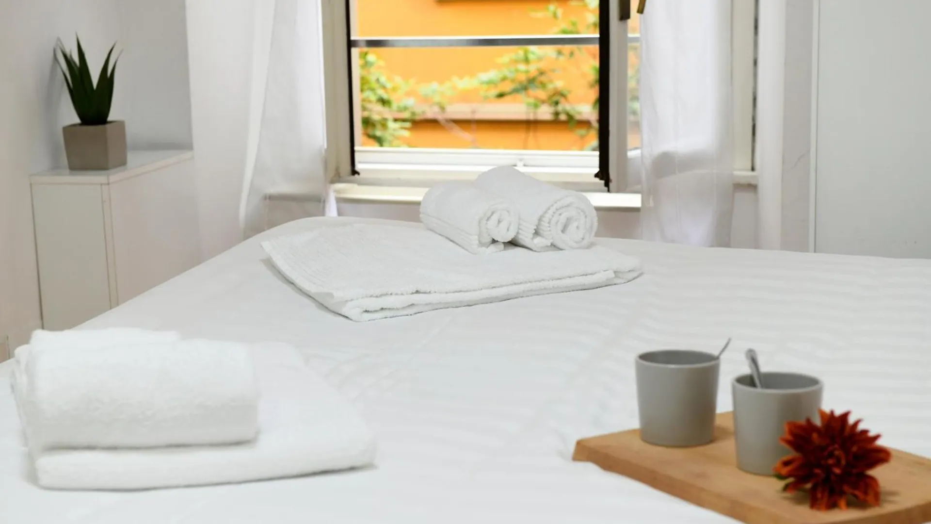 Appartamento Nest For Two Three Min From Duomo Milano 0*,